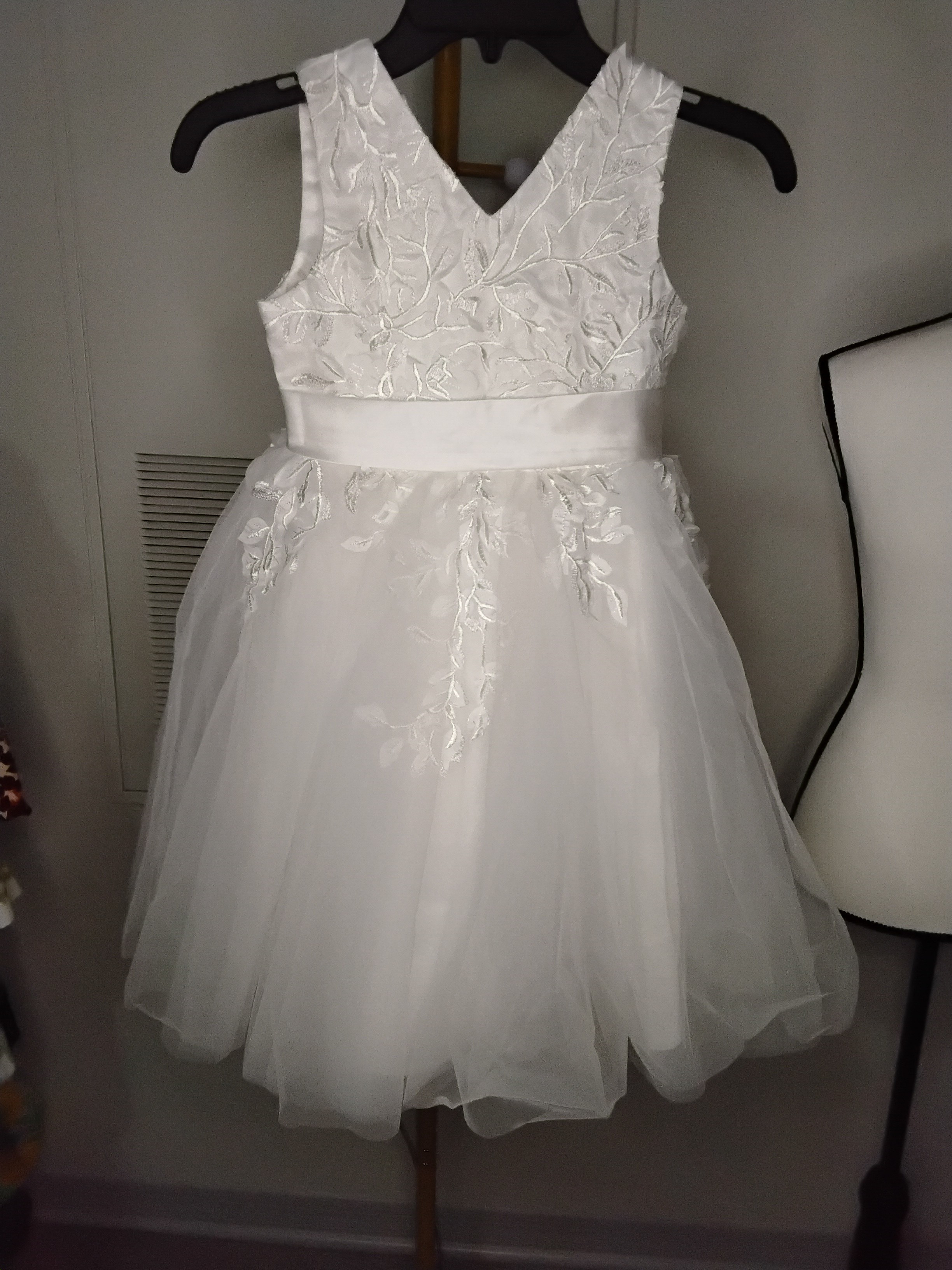 Fashion Brand Company White Embroidered Tulle Party Dress